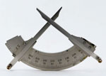 Quarter-circle contact goniometer with fixed arms